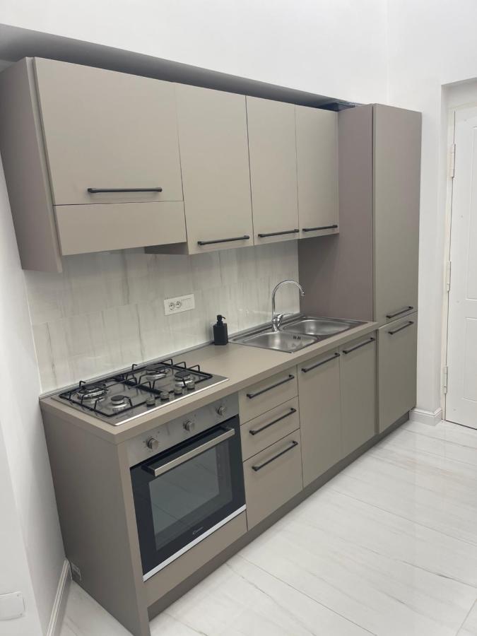Gravina 5 Apartment Наполи Екстериор снимка