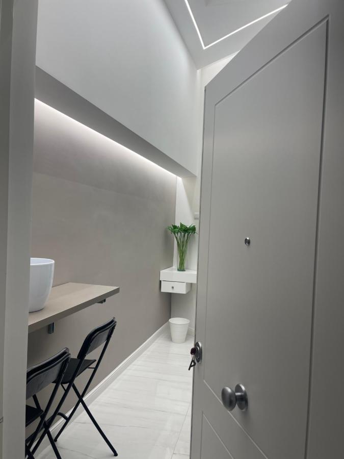 Gravina 5 Apartment Наполи Екстериор снимка