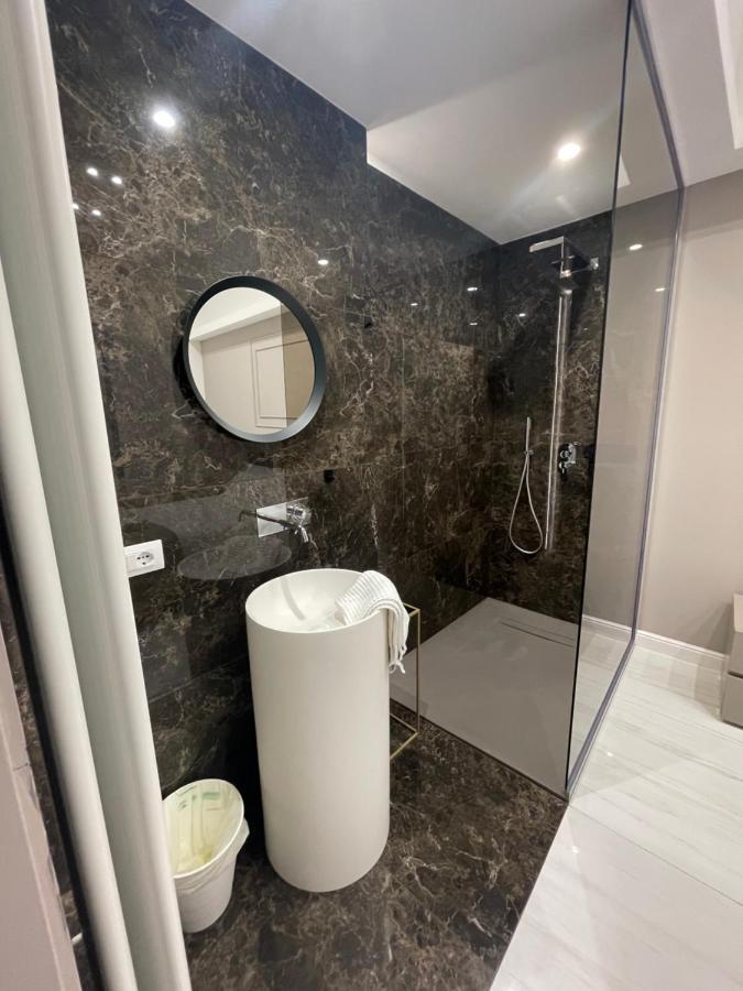 Gravina 5 Apartment Наполи Екстериор снимка